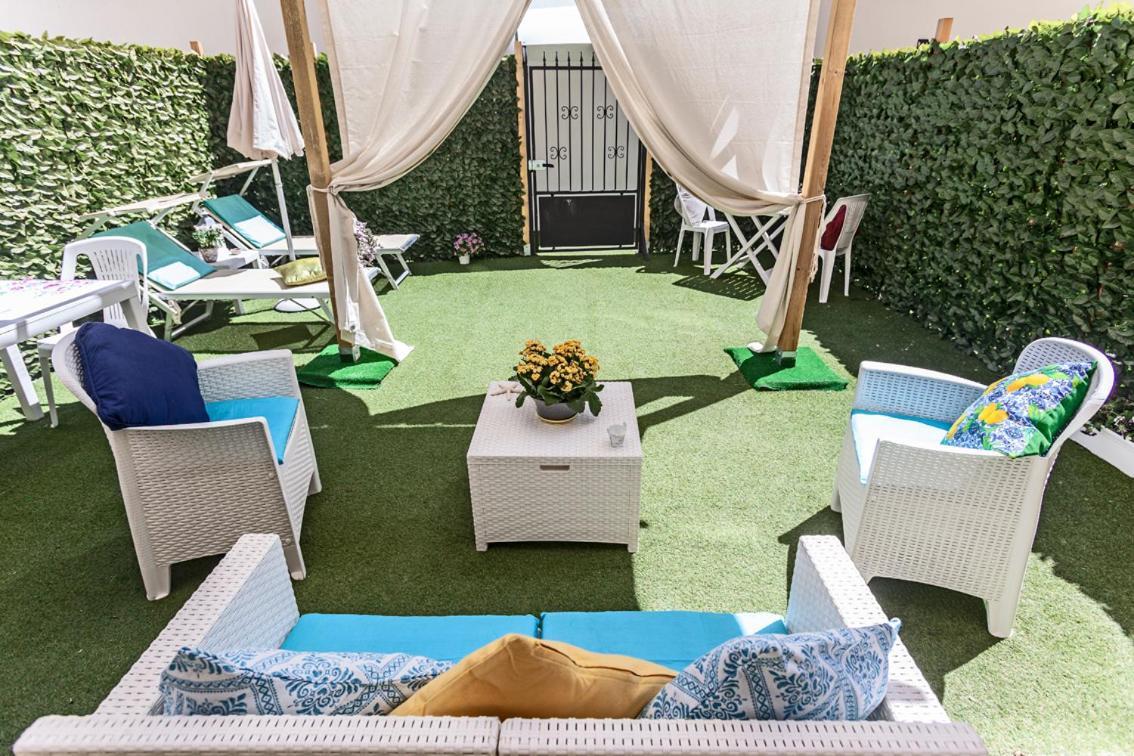 Garden Sant'Avendrace Villa Cagliari Exterior photo